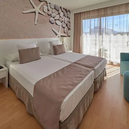 Готель Bq Picafort 4*